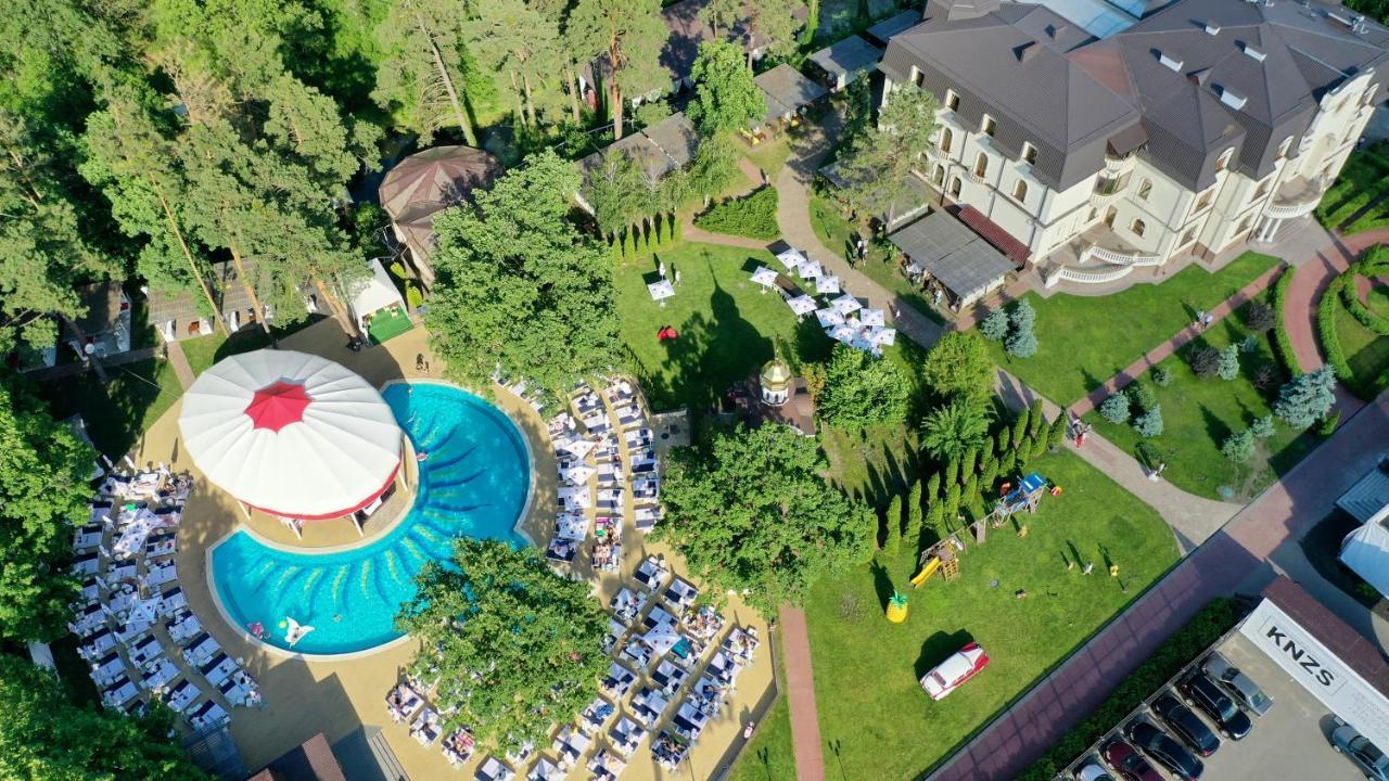 Koncha Zaspa Park Kozyn Luaran gambar